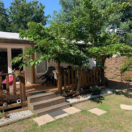 Le Mobilhome De Evelyne Et Serge Lit-et-Mixe Dış mekan fotoğraf